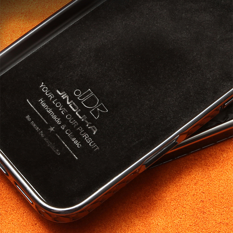 LEKCASE | iPhone 17 Snakeskin Design Electroplated Magnetic Phone Case